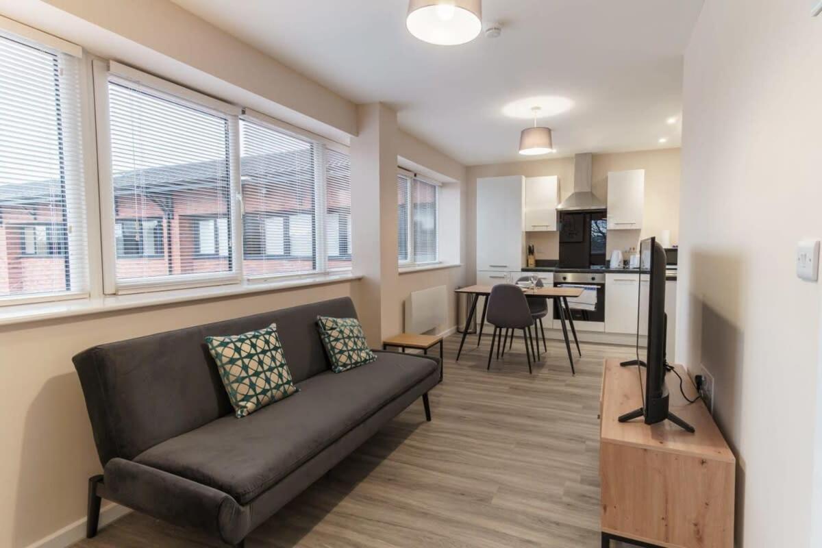 Fantastic 1 Bed Flat Manchester - Sleeps 3 Exterior photo